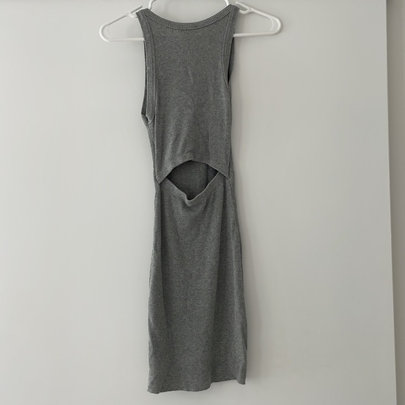 Gray Ribbed Dress - Picture 3 of 9